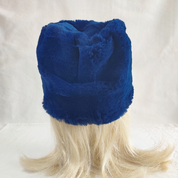 Vintage Royal Blue Rabbit Fur Hat 1960's Beanie-Cossack Cross Winter Hat - Picture 2 of 7